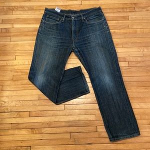 Levi’s 514 Jeans